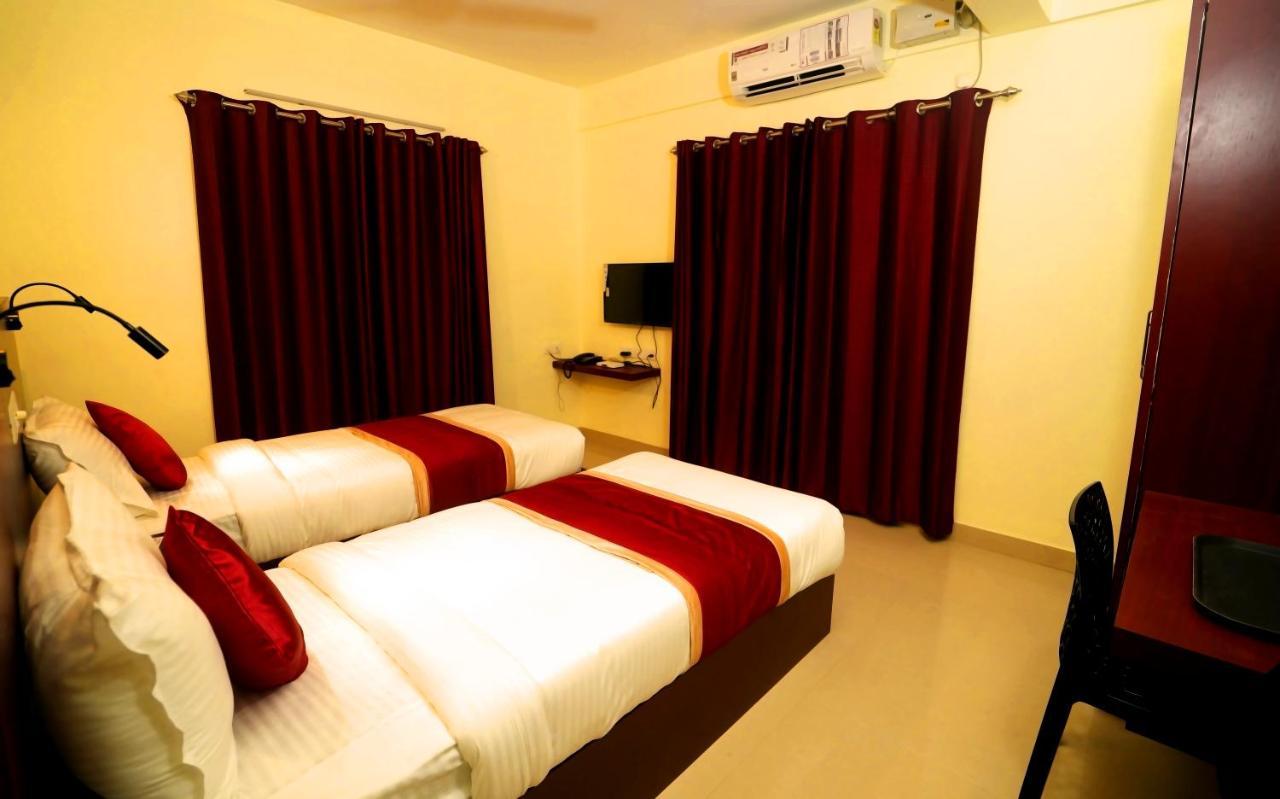 Blueway Residency Business Boutique Hotel Thiruvananthapuram Exteriér fotografie